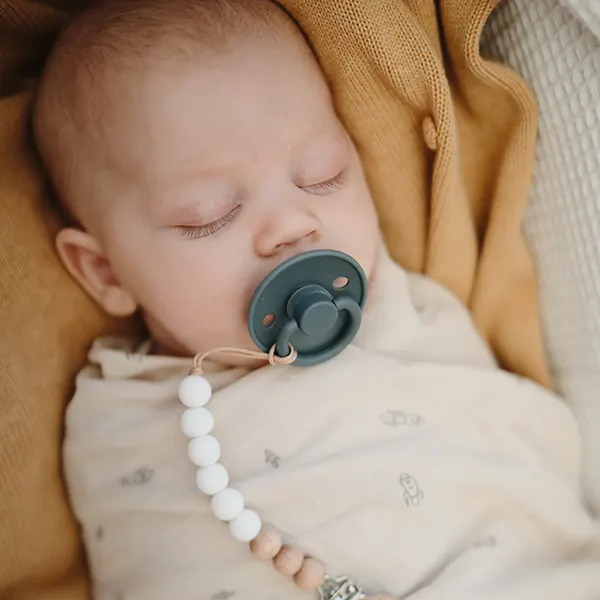 FRIGG Pacifier Baby 1 frigg pacifier baby 1